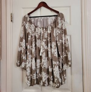 Boutique Women's Floral Boho Long Sleeve Top 3X